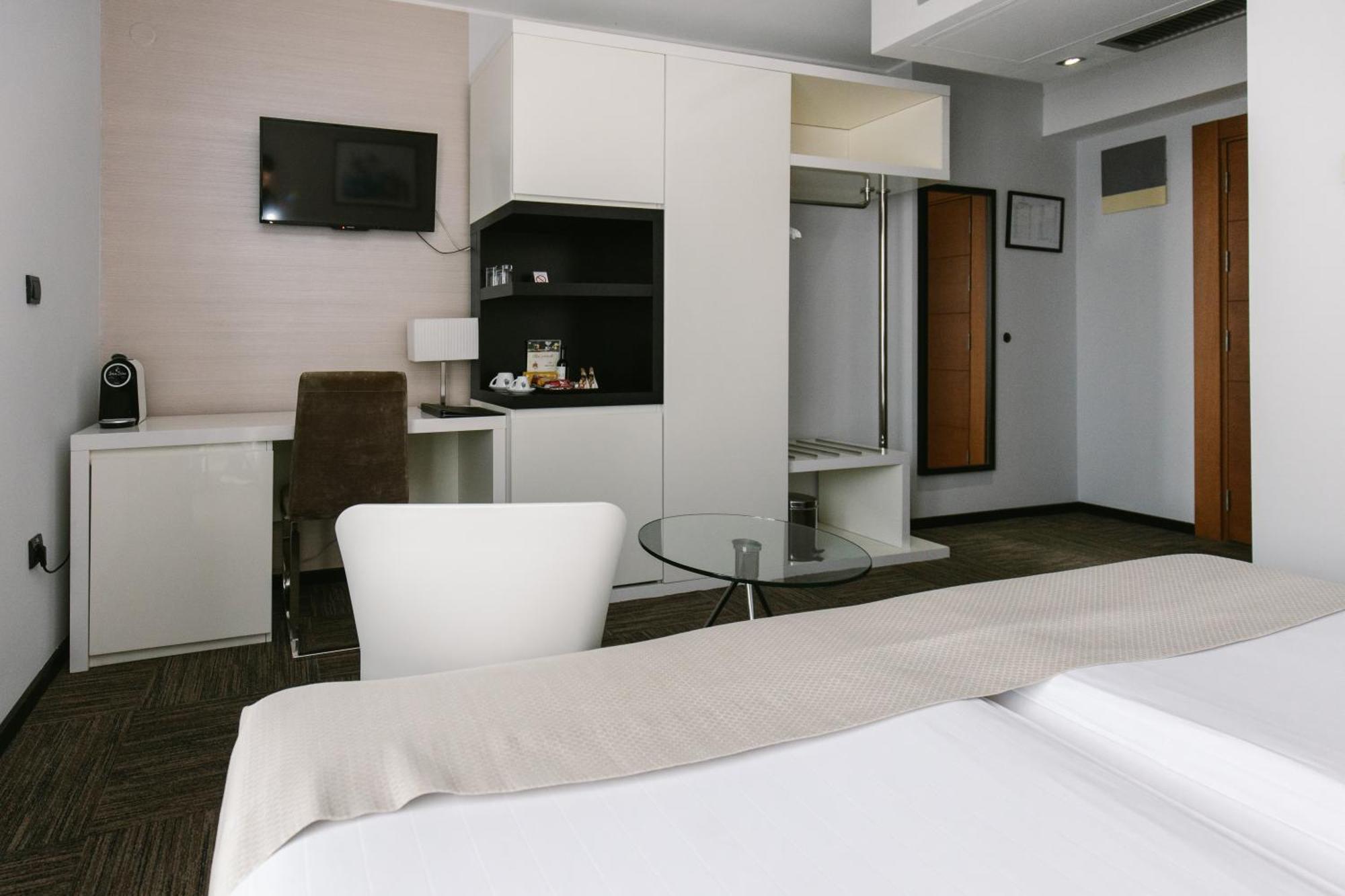 Hotel Heritage เบลเกรด ห้อง รูปภาพ